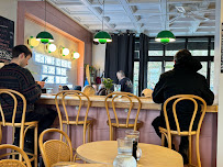 Atmosphère du Restaurant servant le petit-déjeuner The Hardware Société à Paris - n°2