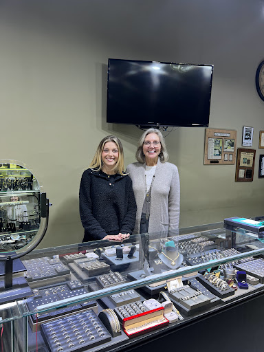 Jewelry Repair Service «Belle Meade Jewelry & Repair», reviews and photos, 4548 Harding Pike, Nashville, TN 37205, USA