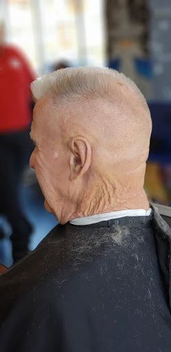 Barber Shop «Hair Wizards Barber Shop», reviews and photos, 6654 Frankford Ave, Philadelphia, PA 19135, USA