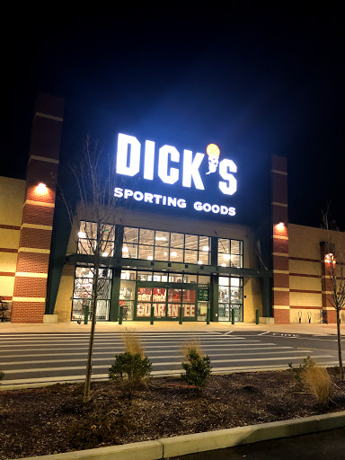 DICK'S Sporting Goods