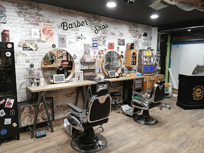 Barb'Hair Men's à La Haye-Pesnel
