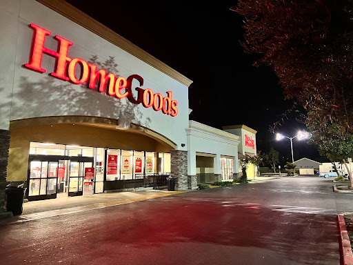 Department Store «HomeGoods», reviews and photos, 22940 Victory Blvd, Woodland Hills, CA 91367, USA
