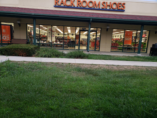 Shoe Store «Rack Room Shoes», reviews and photos, 735 Premium Outlets Blvd, Hagerstown, MD 21740, USA