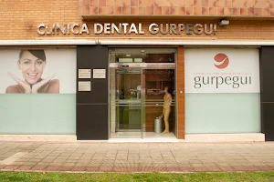 Centro de Especialidades Dentales Gurpegui S.L. image