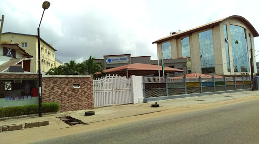 Lara Day School, 19 Adeniyi Jones Ave, Oba Akran, Ikeja, Nigeria, School, state Lagos