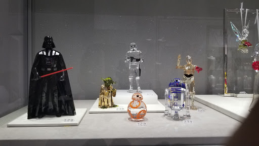 Jewelry Store «Swarovski Crabtree Valley Mall», reviews and photos, 4325 Glenwood Ave, Raleigh, NC 27612, USA