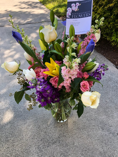 Florist «Ninth Street Flowers», reviews and photos, 700 9th St, Durham, NC 27705, USA