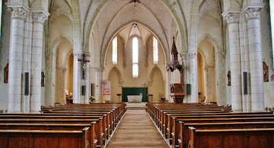 eglise De Brem Sur Mer à Grosbreuil