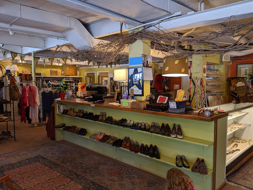 Thrift Store «Pennies For Change Thrift Boutique», reviews and photos, 2715 Durham-Chapel Hill Blvd, Durham, NC 27707, USA