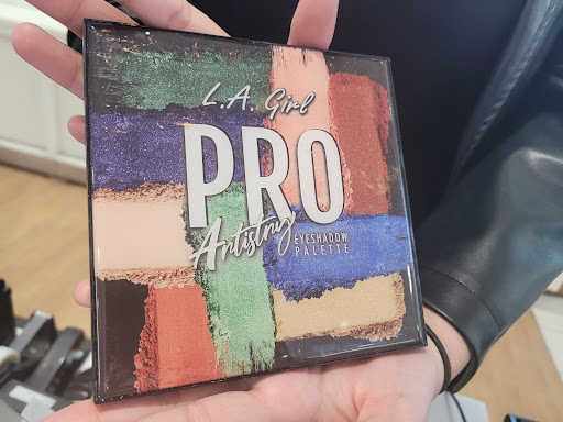 Hair Salon «Ulta Beauty», reviews and photos, 78-825 Highway 111, Washington Park, La Quinta, CA 92253, USA