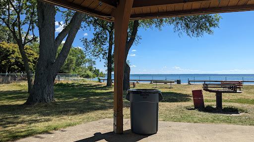 Park «Harrison Township Waterfront Park», reviews and photos, 34890 Jefferson Ave, Harrison Charter Township, MI 48045, USA