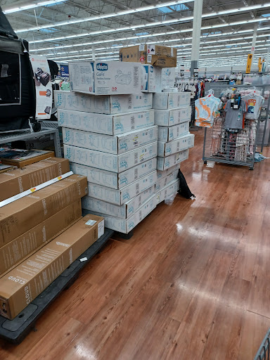 Department Store «Walmart Supercenter», reviews and photos, 731 E Rochambeau Dr, Williamsburg, VA 23188, USA