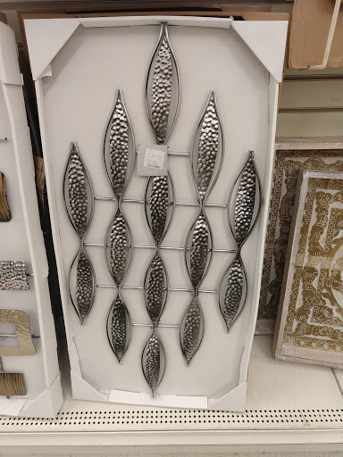 Department Store «Marshalls & HomeGoods», reviews and photos, 6128 Grand Ave, Gurnee, IL 60031, USA