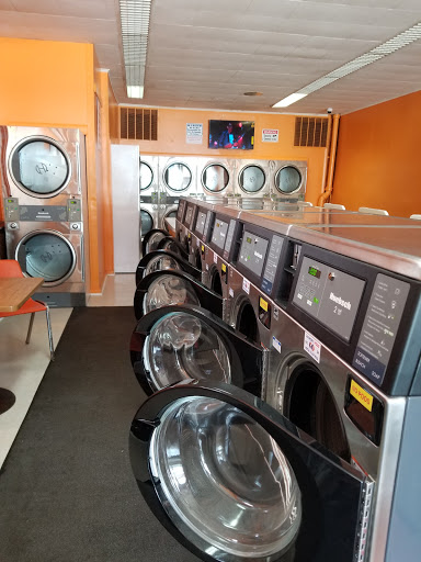 Laundromat «Clemens Family Laundry», reviews and photos, 42 E Ridge St, Lansford, PA 18232, USA