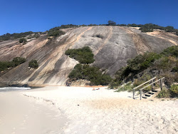 Misery Beach'in fotoğrafı ve güzel manzarası