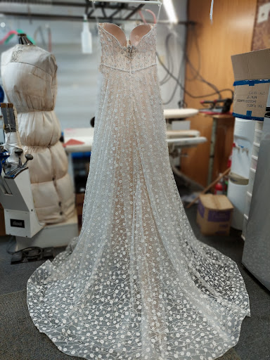 Dry Cleaner «Crosstown Cleaners», reviews and photos, 915 S College Mall Rd, Bloomington, IN 47401, USA