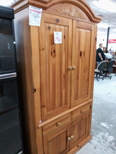 Thrift Store «Waterfront Rescue Mission Thrift Store», reviews and photos