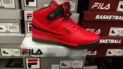 Shoe Store «Shoe Carnival», reviews and photos, 4125 Phoenix Ave, Fort Smith, AR 72903, USA