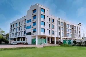 Hotel Balaji Central image