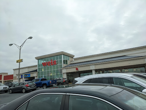Supermarket «Weis Markets», reviews and photos, 331 N Reading Rd, Ephrata, PA 17522, USA