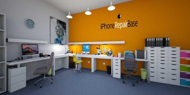 Reviews of iPhone Repair Base | iPhone screen, battery replacement in Ipswich - Cell phone store