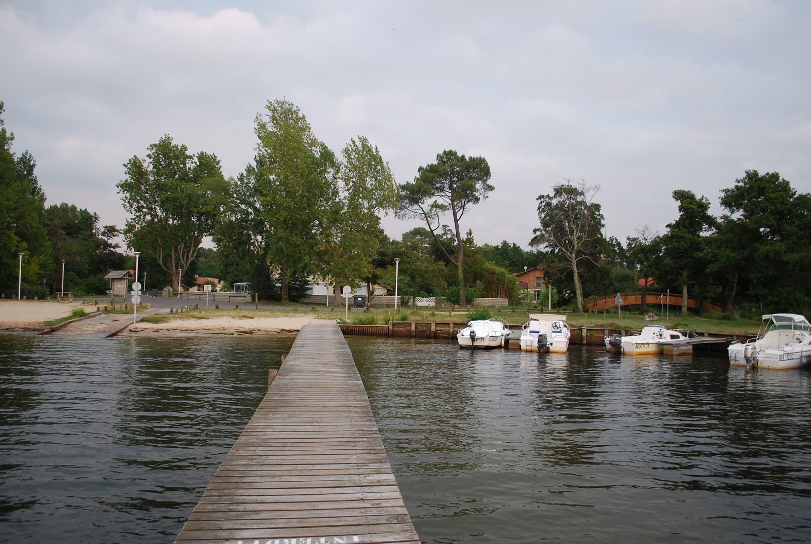 Plage Des Eaux Qui Rient photo #6