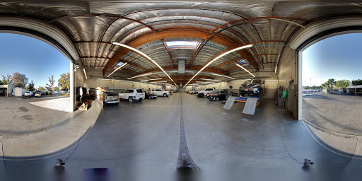 Auto Body Shop «Folsom Lake Toyota Collision Center», reviews and photos, 12747 Folsom Blvd, Folsom, CA 95630, USA