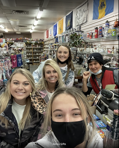 Gift Shop «Xenos Candy & Gifts», reviews and photos, 231 Chestnut St, Philadelphia, PA 19106, USA