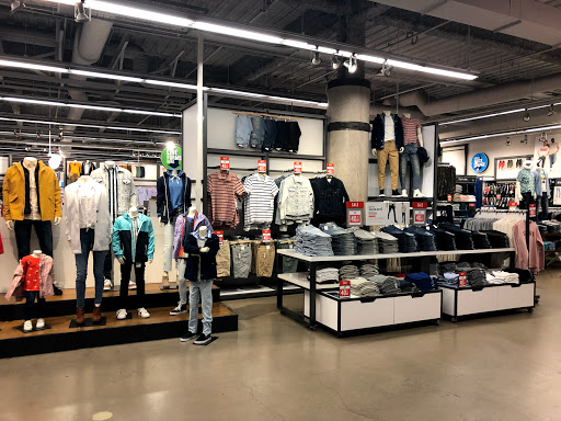 Gap stores Minneapolis