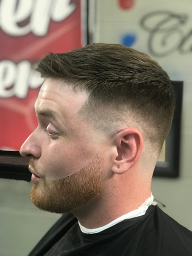 Barber Shop «Hats Off Classic Barber Shop», reviews and photos, 2400 Antioch Pike d, Antioch, TN 37013, USA