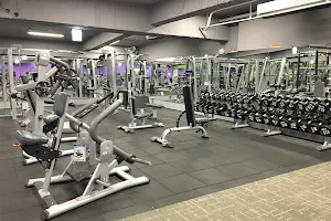 Anytime Fitness 24小時健身房 台南大學店 image
