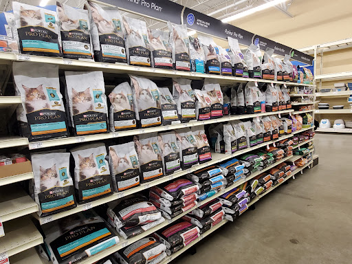 Pet Supply Store «PetSmart», reviews and photos, 36395 Euclid Ave, Willoughby, OH 44094, USA