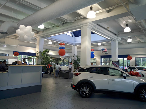 Car Dealer «Lou Bachrodt Mazda Coconut Creek», reviews and photos, 5400 N State Rd 7, Coconut Creek, FL 33073, USA