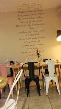 Atmosphère du Restaurant Otentic Fresh Food à Lagorce - n°4