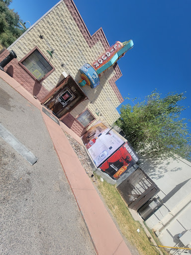 Wine Store «Side Door Liquor Store», reviews and photos, 1222 Sunland Park Dr, El Paso, TX 79922, USA