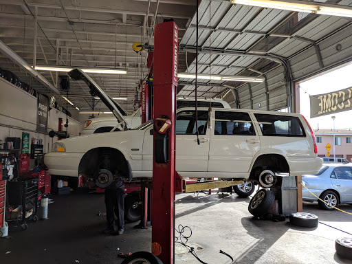 Tire Shop «Firestone Complete Auto Care», reviews and photos, 1245 Garnet Ave, San Diego, CA 92109, USA