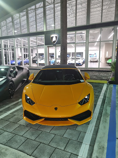 Shopping Mall «Arena Shops», reviews and photos, 14750 Biscayne Blvd, North Miami, FL 33181, USA