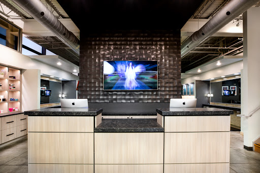 Hair Salon «Eric Fisher Salon», reviews and photos, 302 N Rock Rd, Wichita, KS 67206, USA