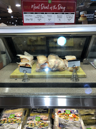 Supermarket «The Fresh Market», reviews and photos, 2207 Colonial Ave SW, Roanoke, VA 24015, USA