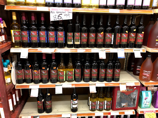 Liquor Store «Cork & Bottle», reviews and photos, 309 A Ave W, Oskaloosa, IA 52577, USA