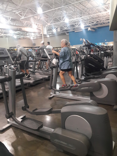 Gym «EOS Fitness - Palm Desert», reviews and photos, 77900 Country Club Dr, Palm Desert, CA 92211, USA