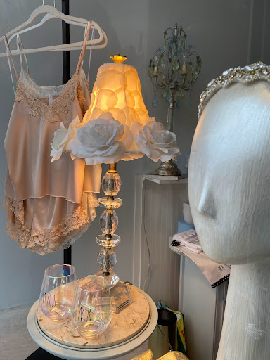 Bridal Shop «Clarissa Boutique», reviews and photos, 1700 E Carson St, Pittsburgh, PA 15203, USA