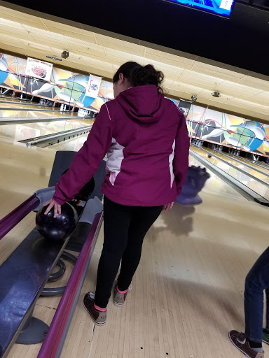 Bowling Alley «Arena Lanes», reviews and photos, 4700 W 103rd St, Oak Lawn, IL 60453, USA