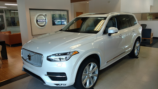 Car Dealer «Carolina Volvo», reviews and photos, 12 Gateway Village Rd, Bluffton, SC 29910, USA