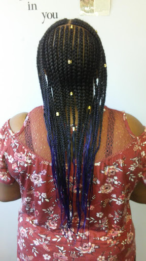 Beauty Salon «Sola Salon Studios», reviews and photos, 6994 Heisley Rd, Mentor, OH 44060, USA