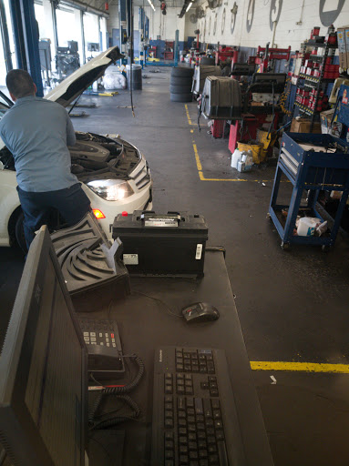 Auto Parts Store «Pep Boys Auto Parts & Service», reviews and photos, 1540 E Amar Rd, West Covina, CA 91792, USA