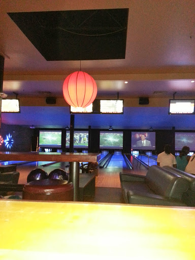 Movie Theater «Emagine Novi», reviews and photos, 44425 West 12 Mile Road, Novi, MI 48377, USA