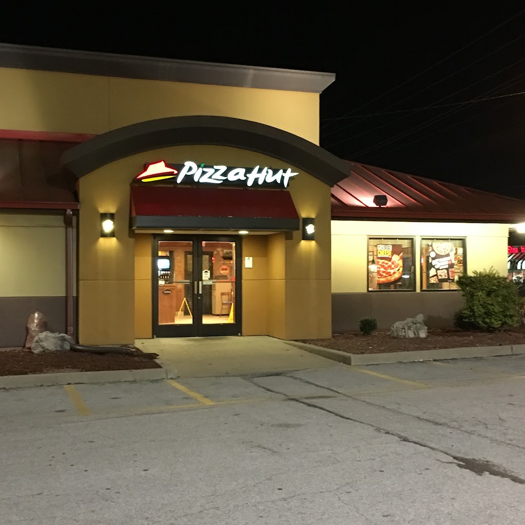 Pizza Hut 63132