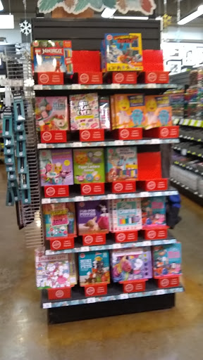 Art Supply Store «Blick Art Materials», reviews and photos, 1755 Maple Ave, Evanston, IL 60201, USA