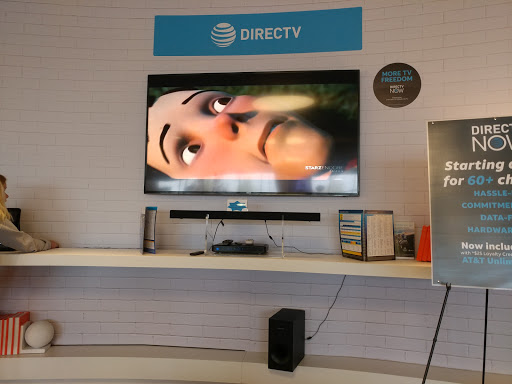 Cell Phone Store «AT&T», reviews and photos, 3295 Henry St, Muskegon, MI 49441, USA